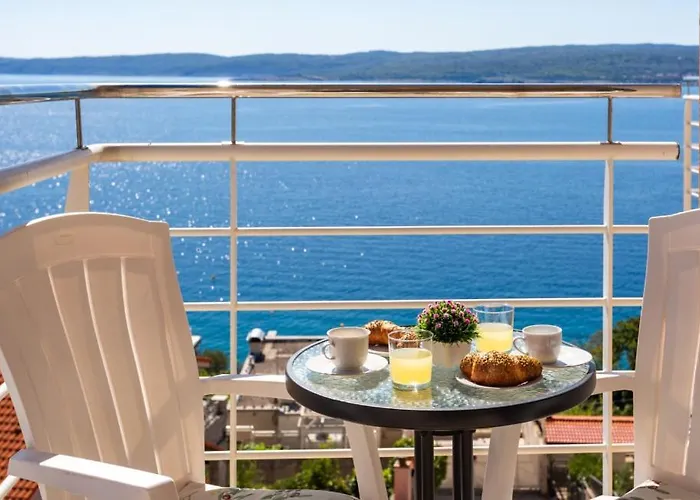 Апартаменты Just For Withterrace By Guide Цриквеница
